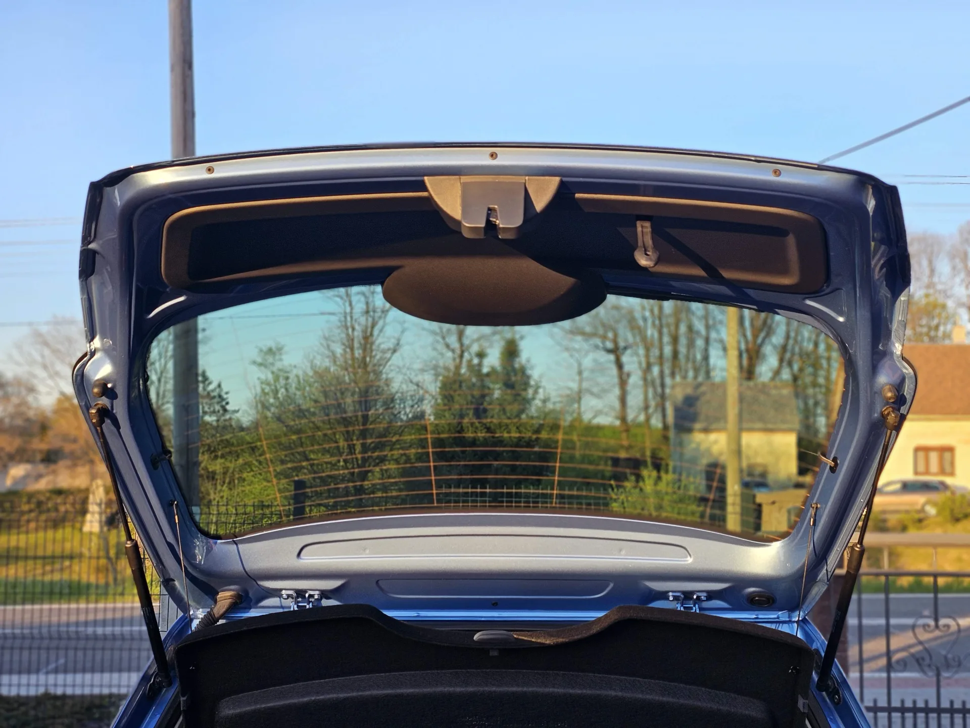 Škoda Fabia III 1.0 MPI Soleil (2019, Modrá metalíza) – fotografie vozidla 20 z 20