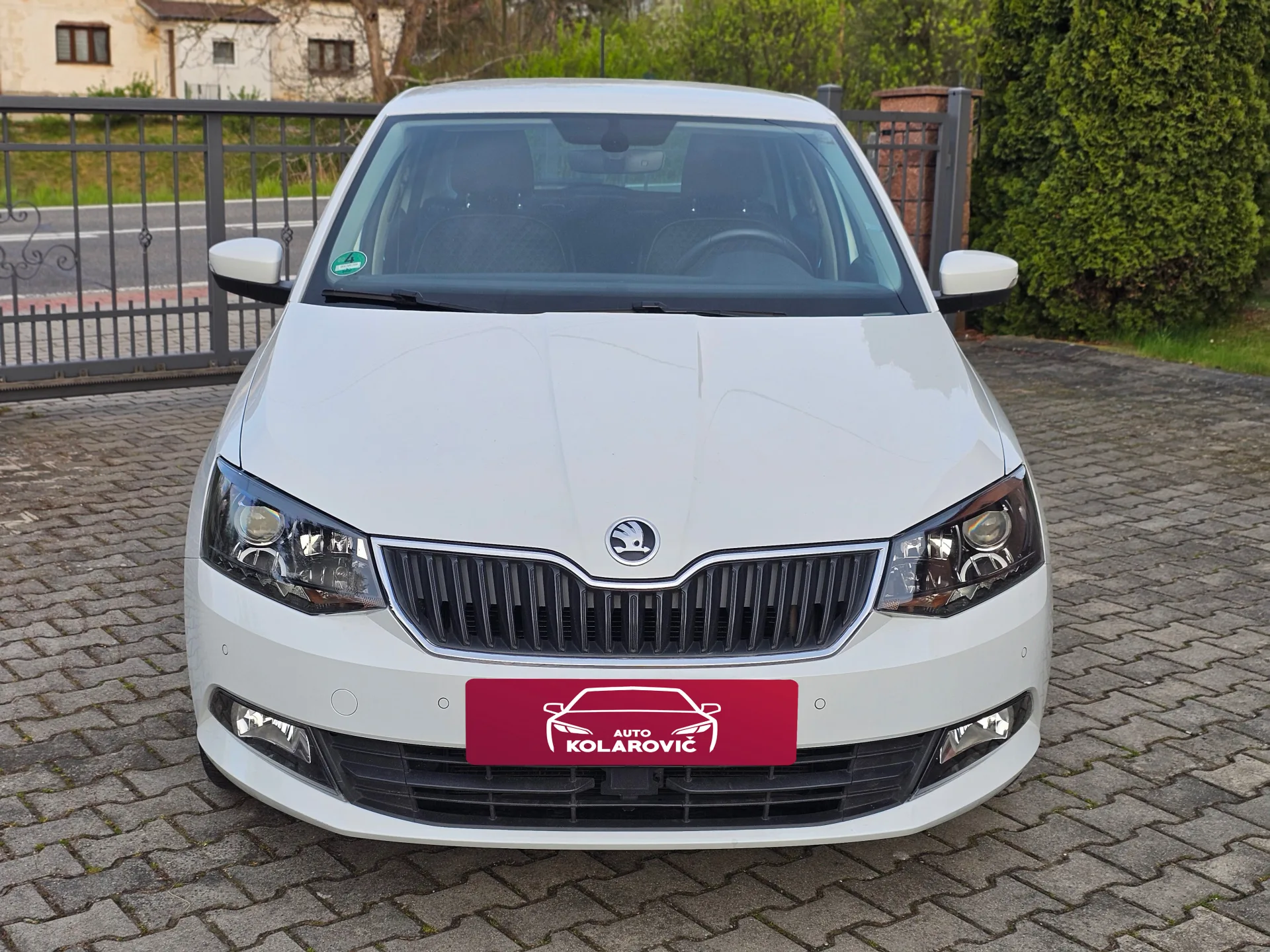 Škoda Fabia III 1.2 TSi 81 kW Drive (2017, Bílá) – fotografie vozidla 2 z 22