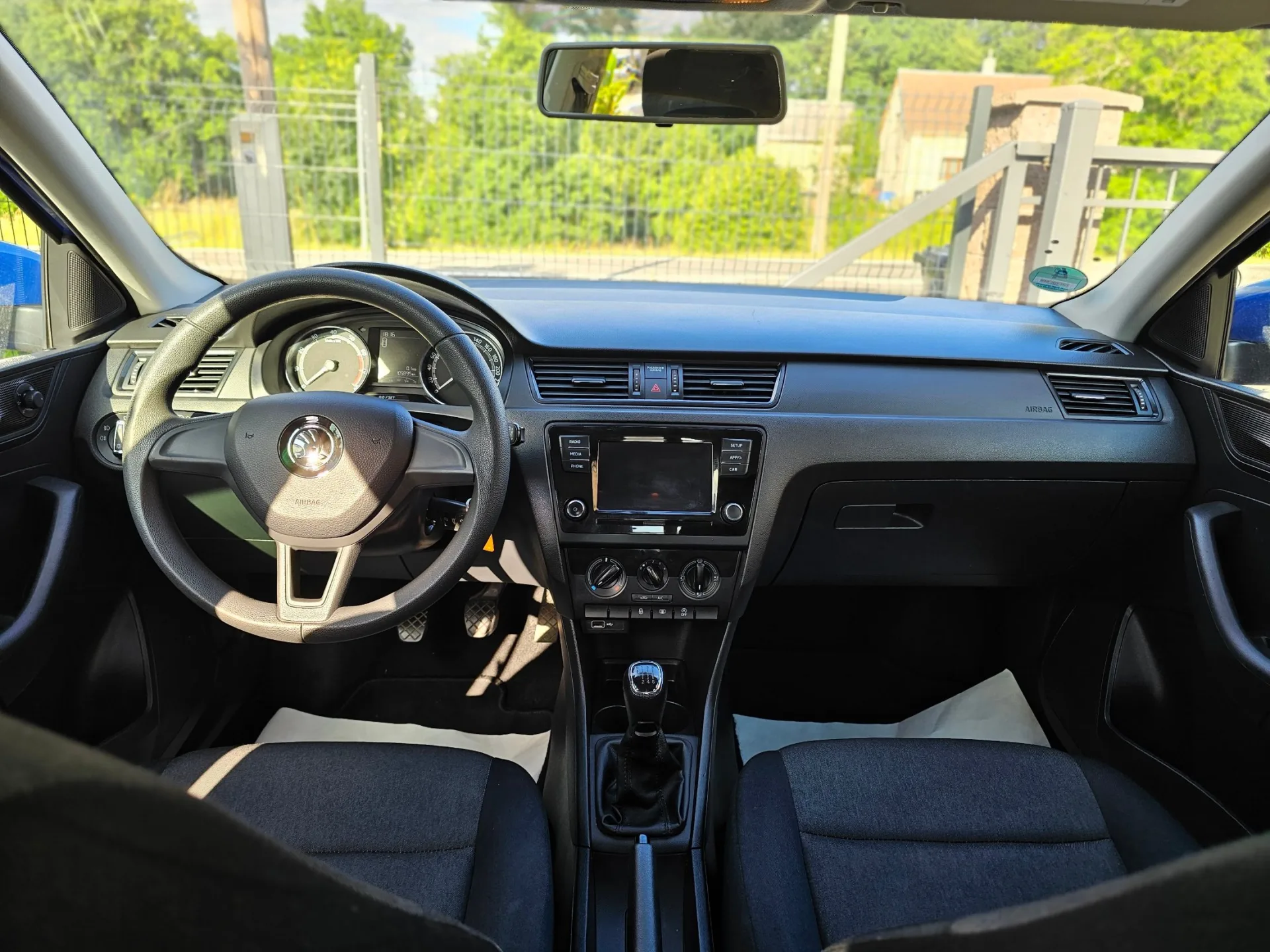 Škoda Rapid 1.0 TSi (2018, Modrá) – fotografie vozidla 13 z 22