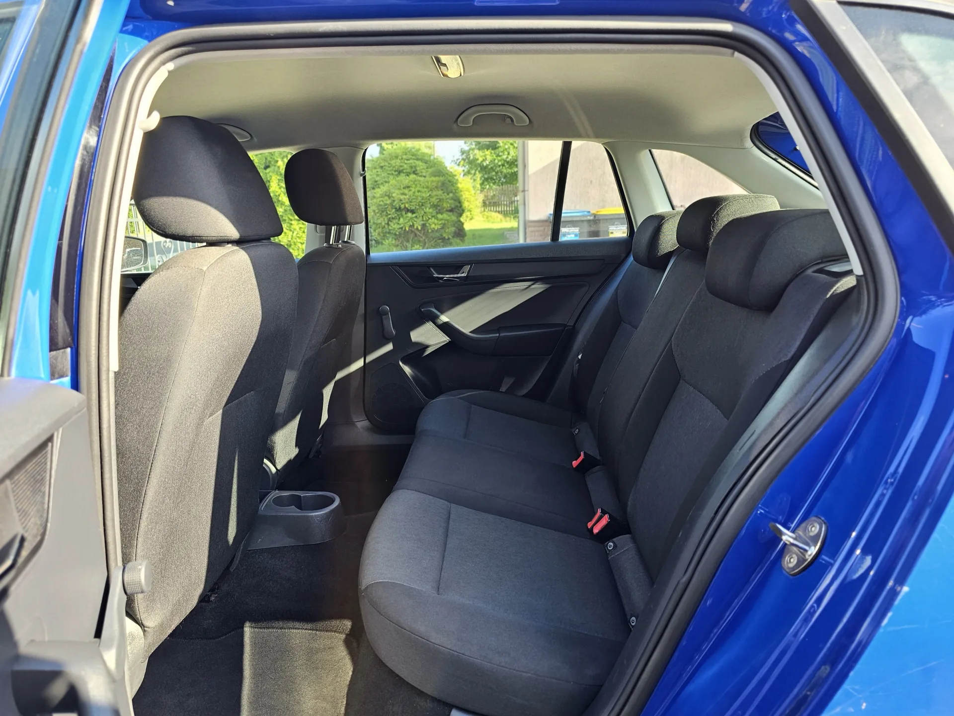 Škoda Rapid 1.0 TSi (2018, Modrá) – fotografie vozidla 18 z 22