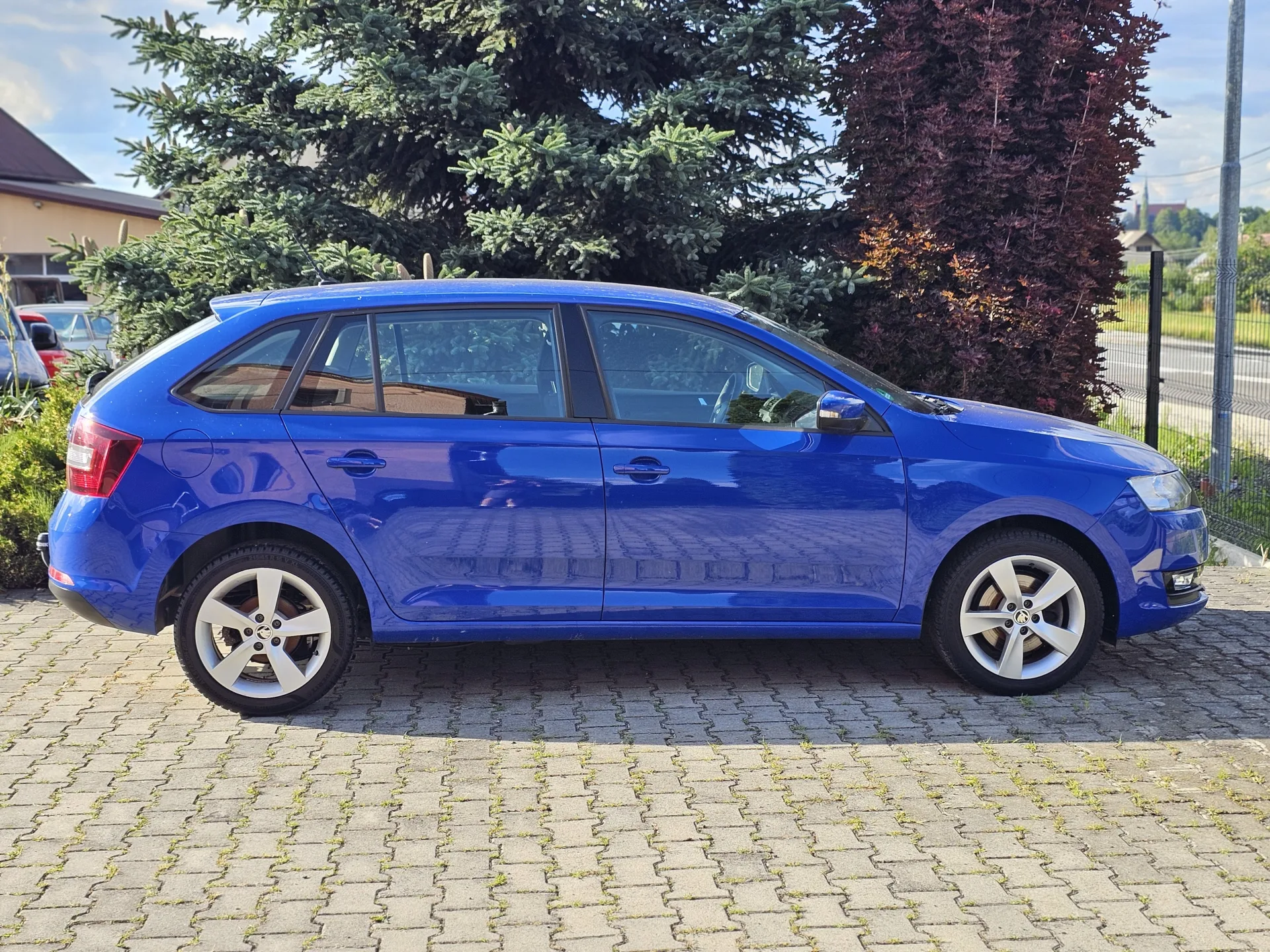 Škoda Rapid 1.0 TSi (2018, Modrá) – fotografie vozidla 4 z 22