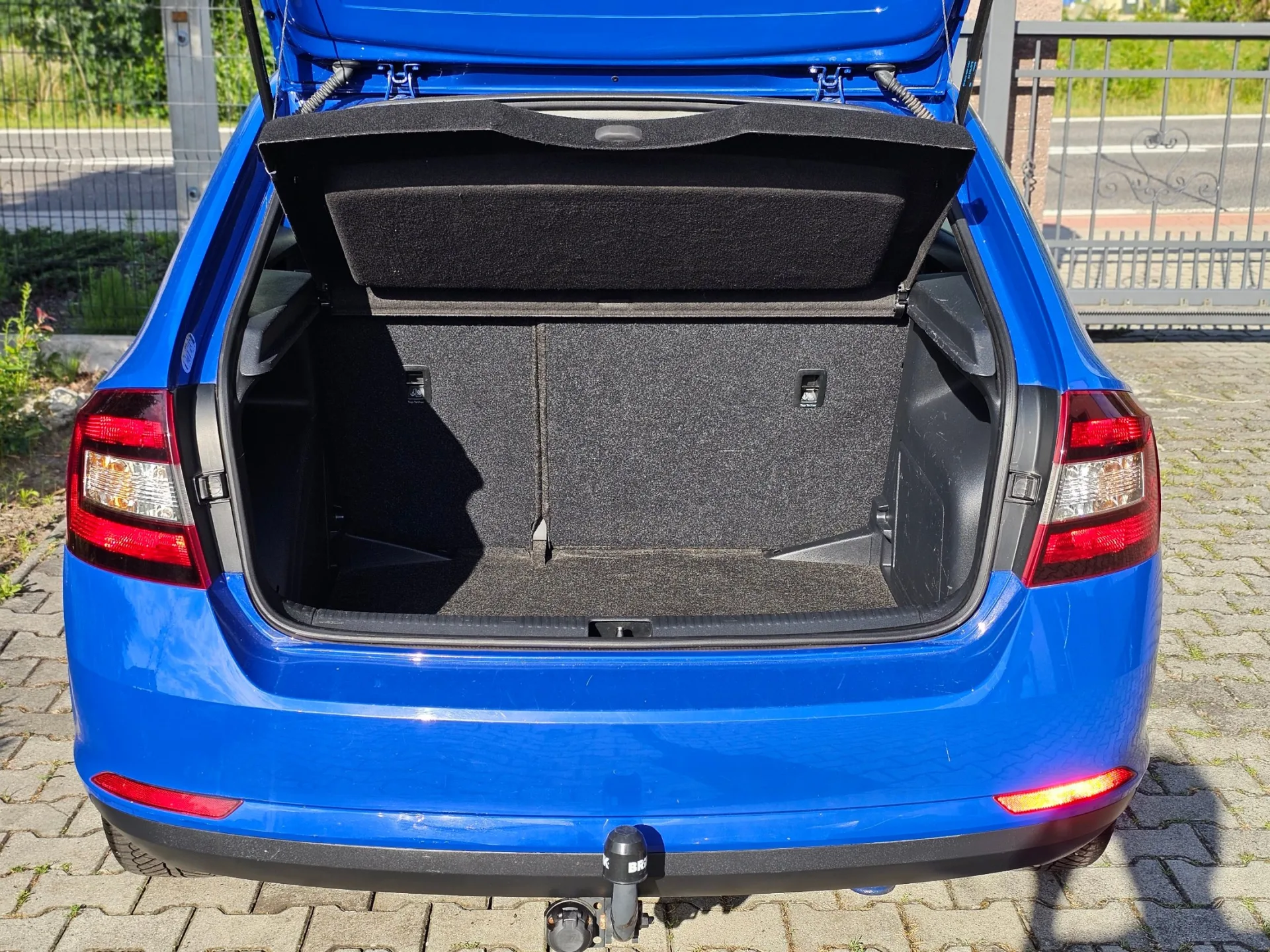 Škoda Rapid 1.0 TSi (2018, Modrá) – fotografie vozidla 21 z 22
