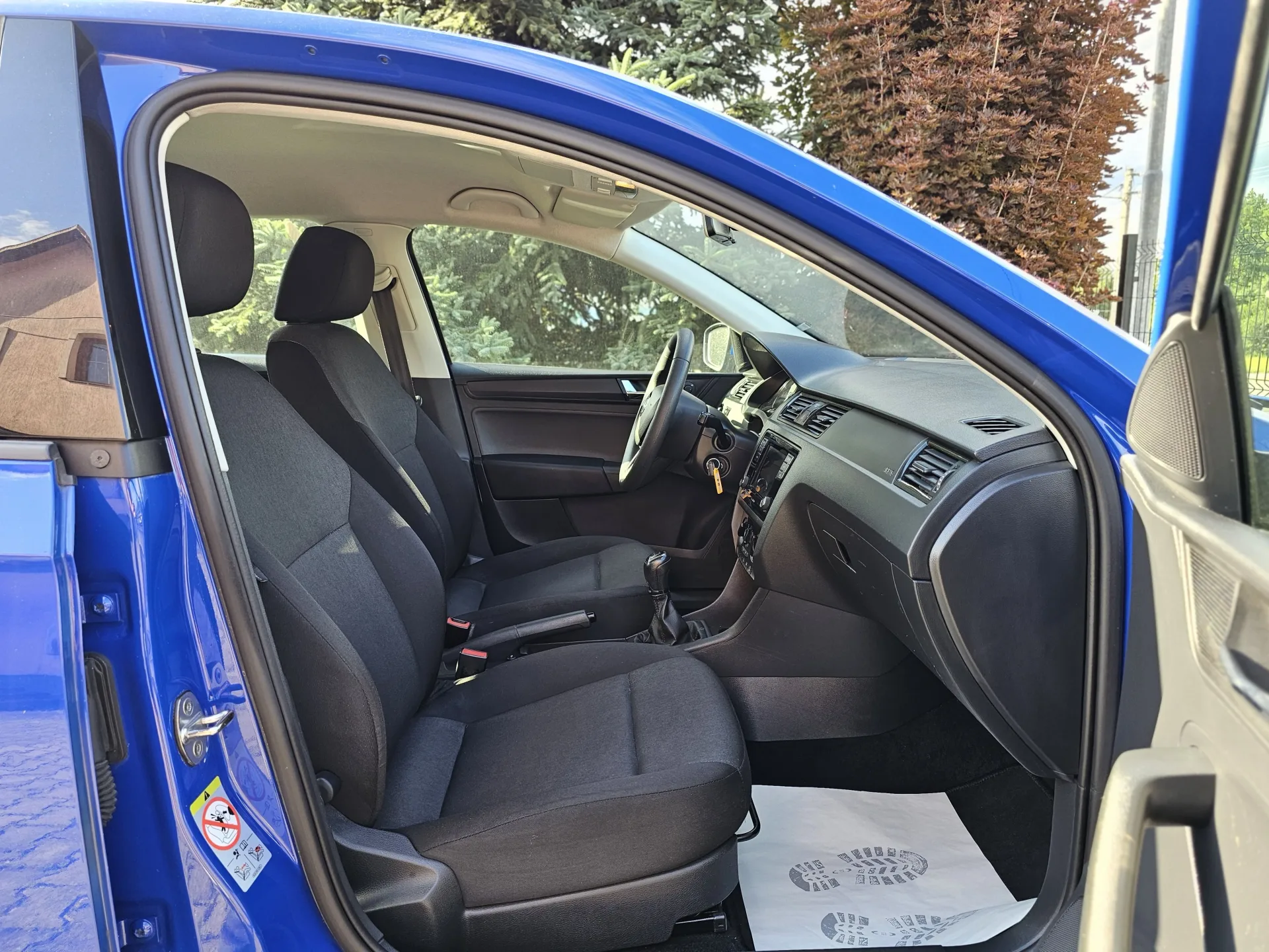 Škoda Rapid 1.0 TSi (2018, Modrá) – fotografie vozidla 15 z 22