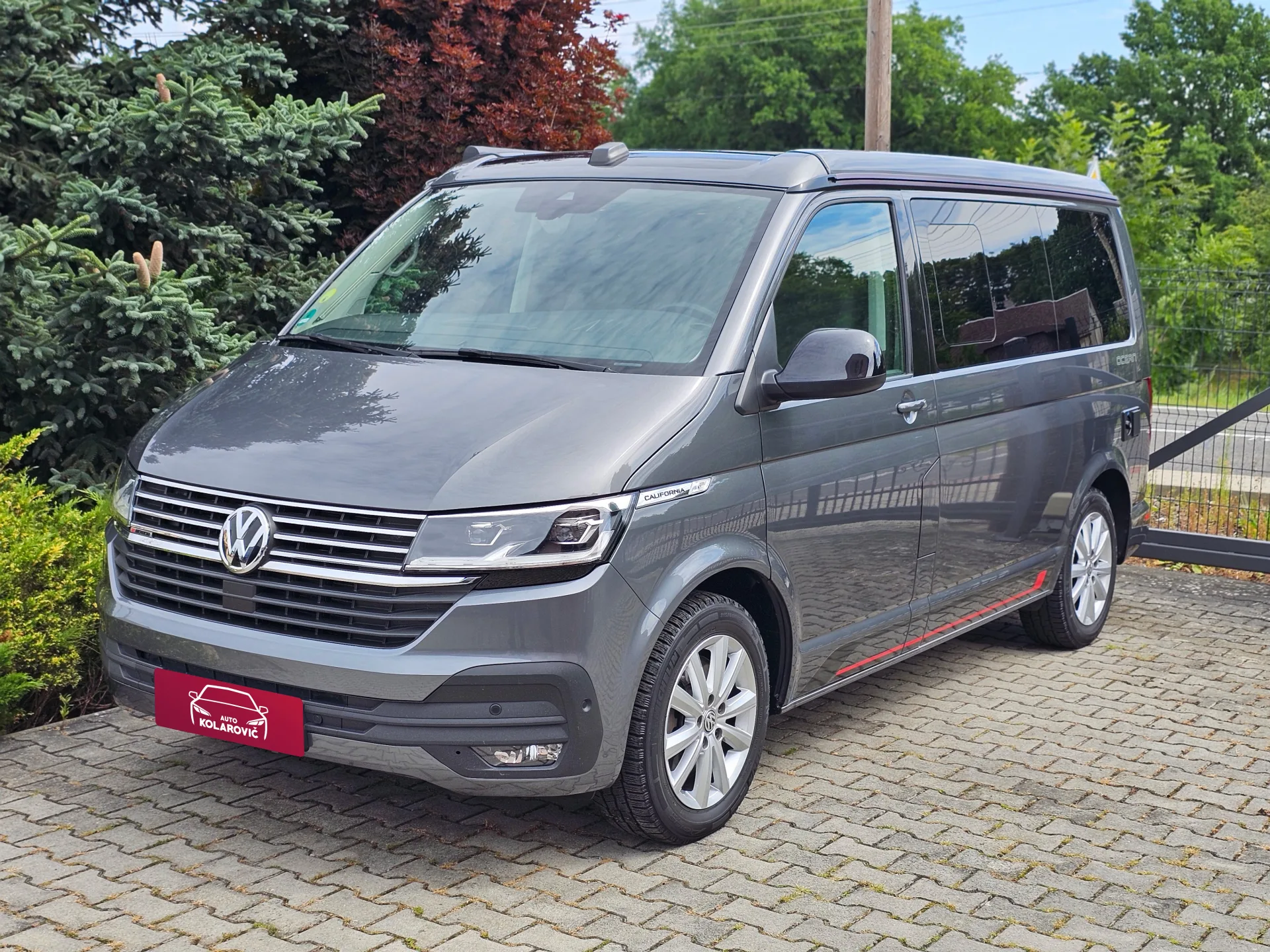 Volkswagen T6.1 California Ocean 2.0 BiTDi 4Motion Edition (2020, Šedá Metalíza) – hlavní fotografie vozidla