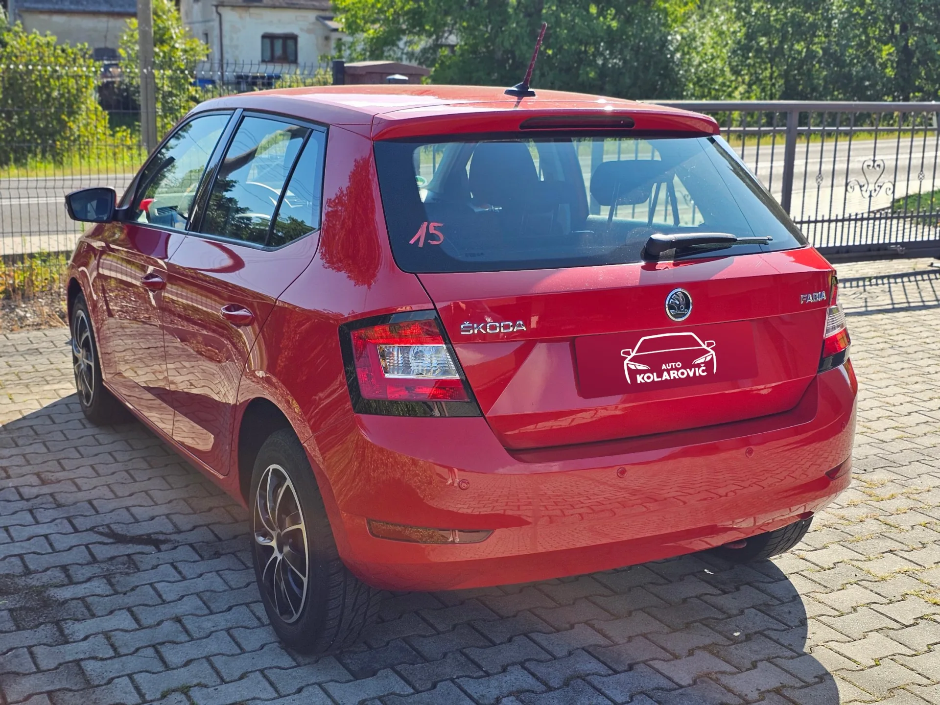 Škoda Fabia III 1.0 TSi (2019, Červená pastelová) – fotografie vozidla 7 z 22