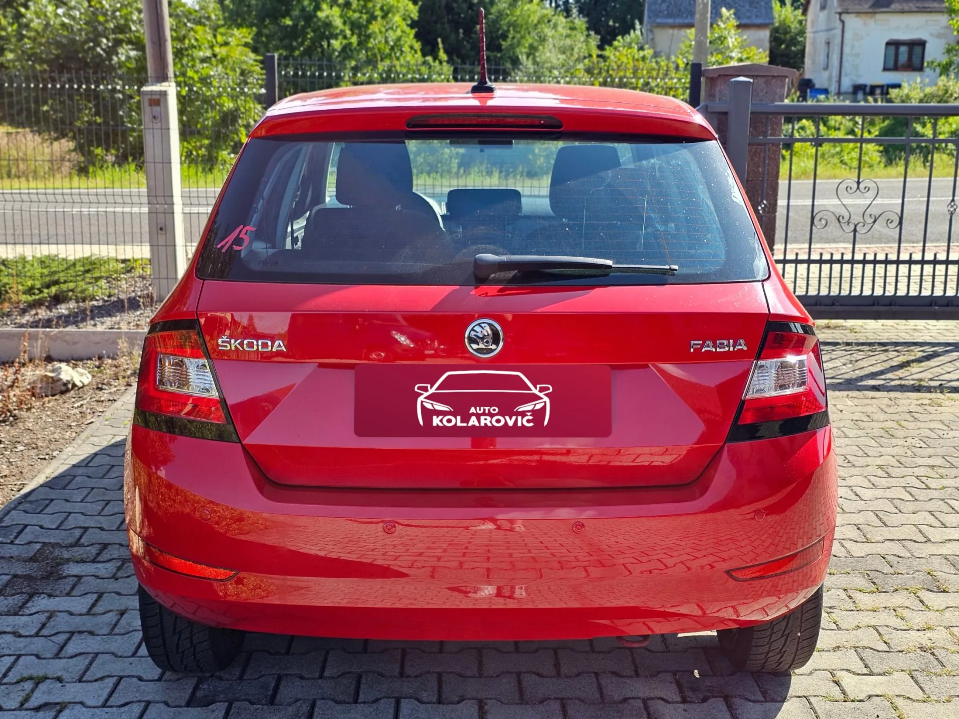 Škoda Fabia III 1.0 TSi (2019, Červená pastelová) – fotografie vozidla 6 z 22