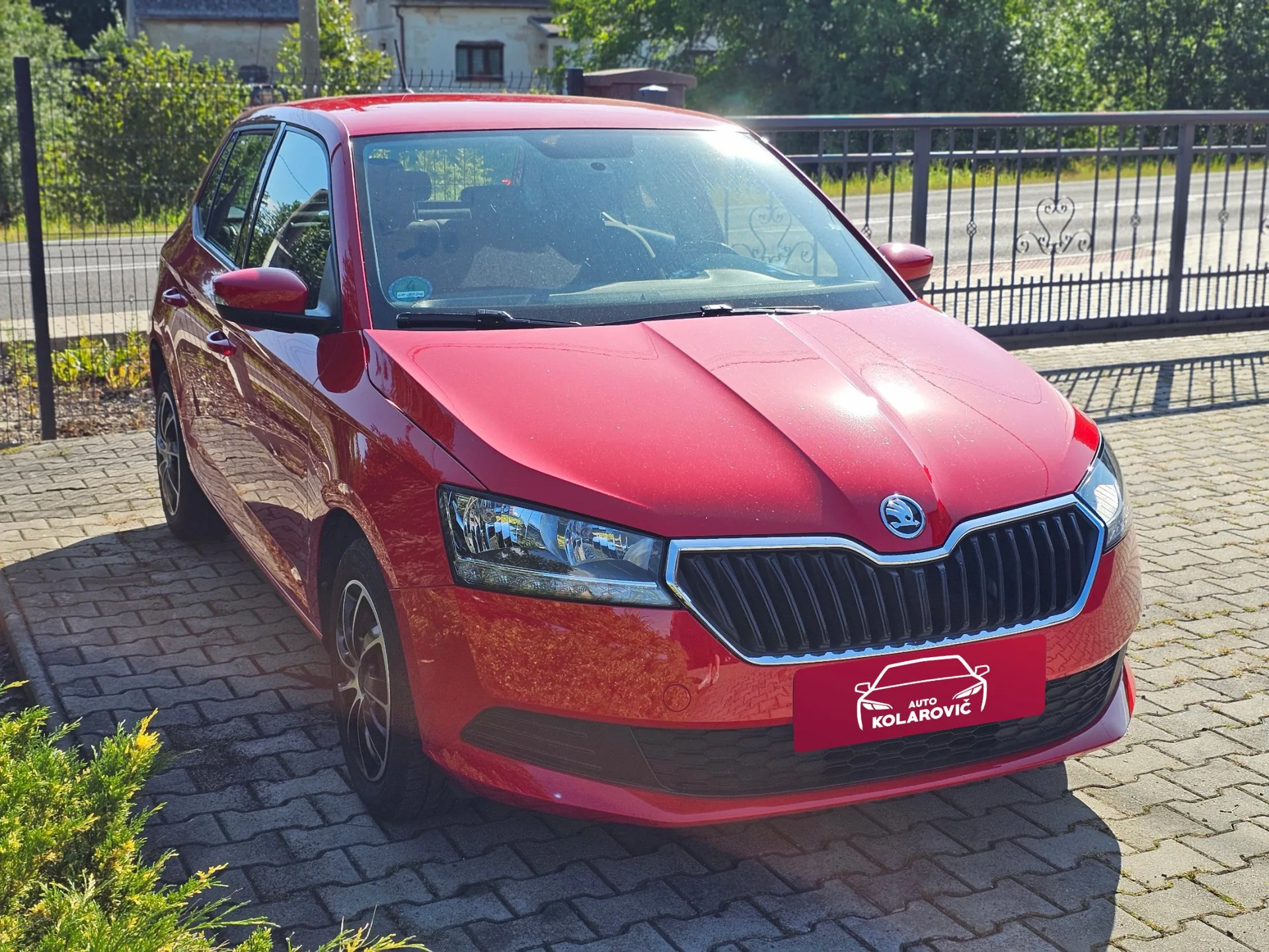Škoda Fabia III 1.0 TSi (2019, Červená pastelová) – fotografie vozidla 3 z 22