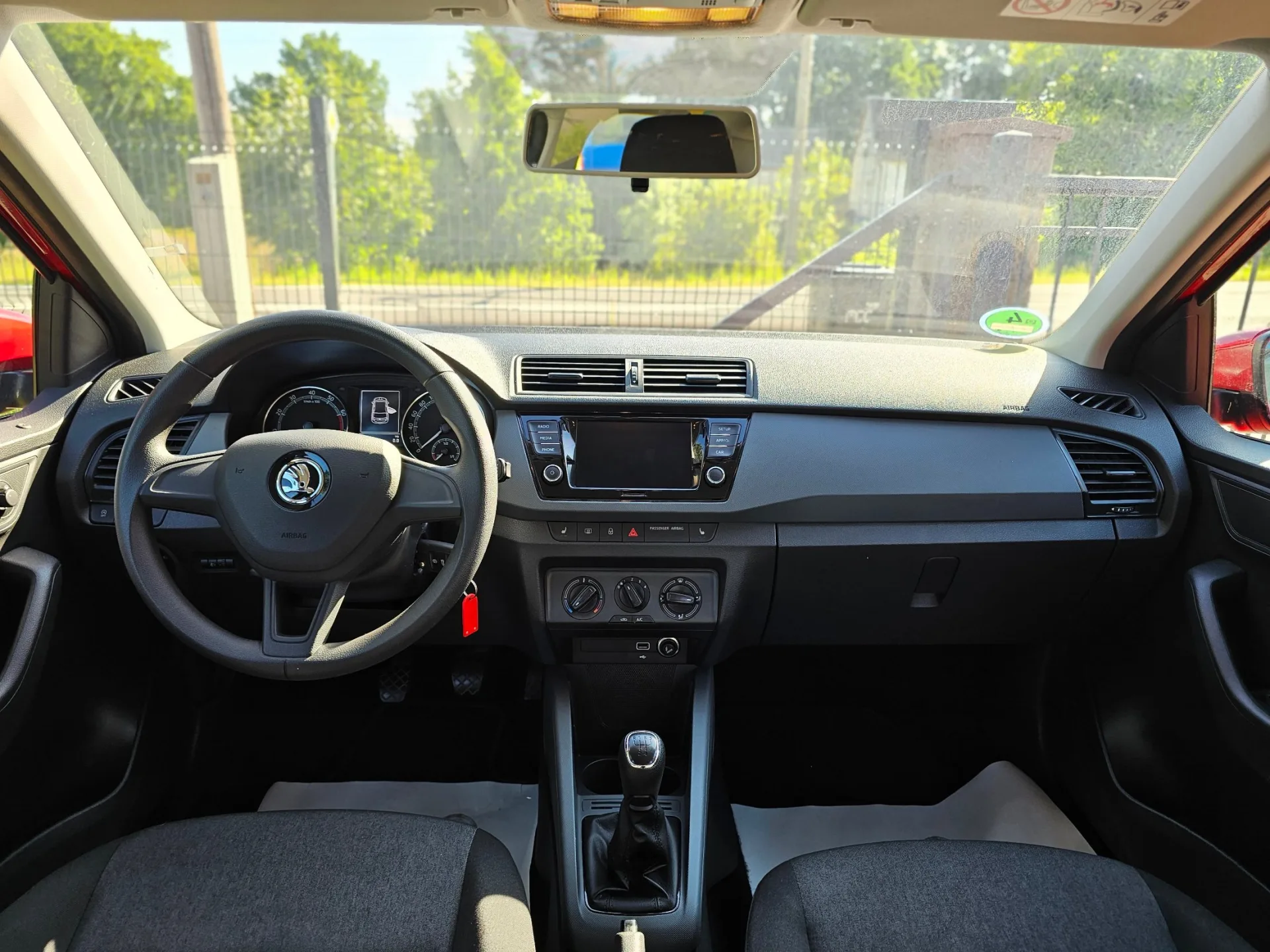 Škoda Fabia III 1.0 TSi (2019, Červená pastelová) – fotografie vozidla 12 z 22