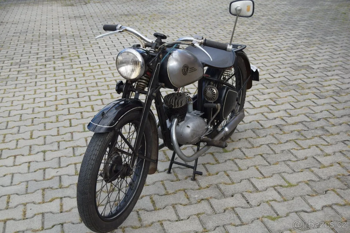 ČZ 125B (1947) – fotografie vozidla 3 z 4