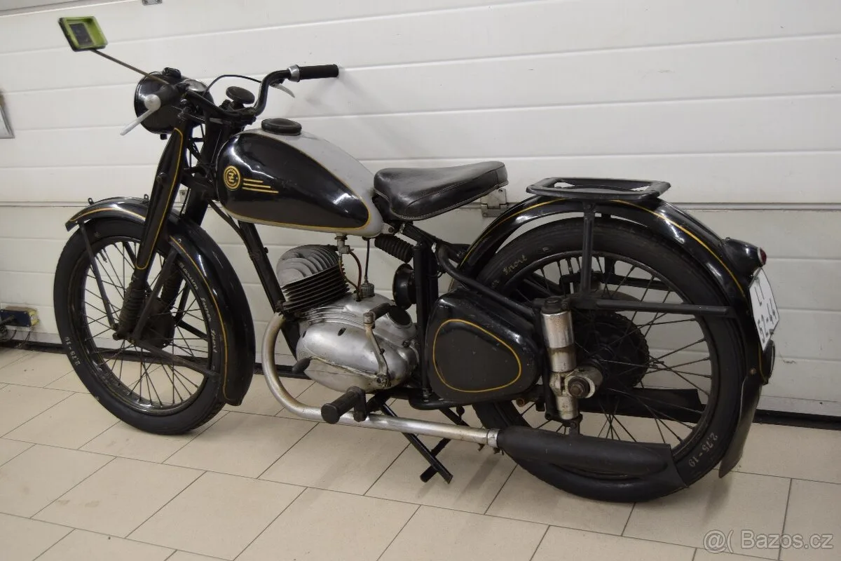 ČZ 150C (1951) – hlavní fotografie vozidla